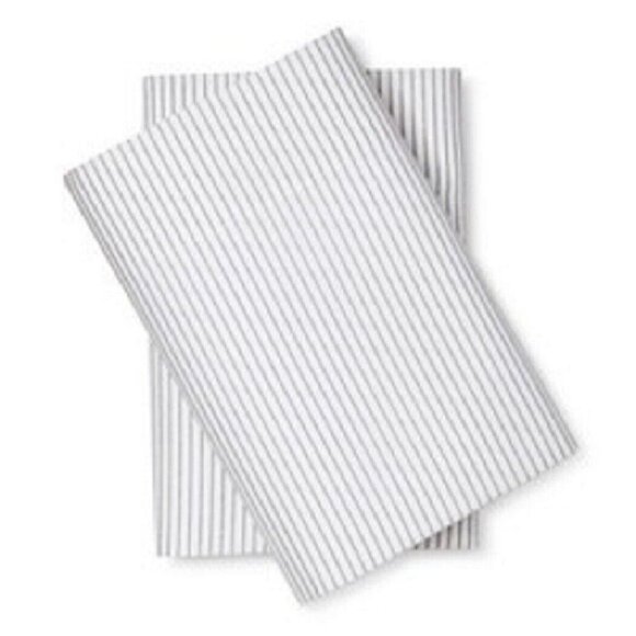 Pillowcases Blue White Stripe Room Essentials Microfiber 20 x 30 Set of 2 - Picture 1 of 2